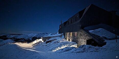 PXL_20240216_192204440.NIGHT